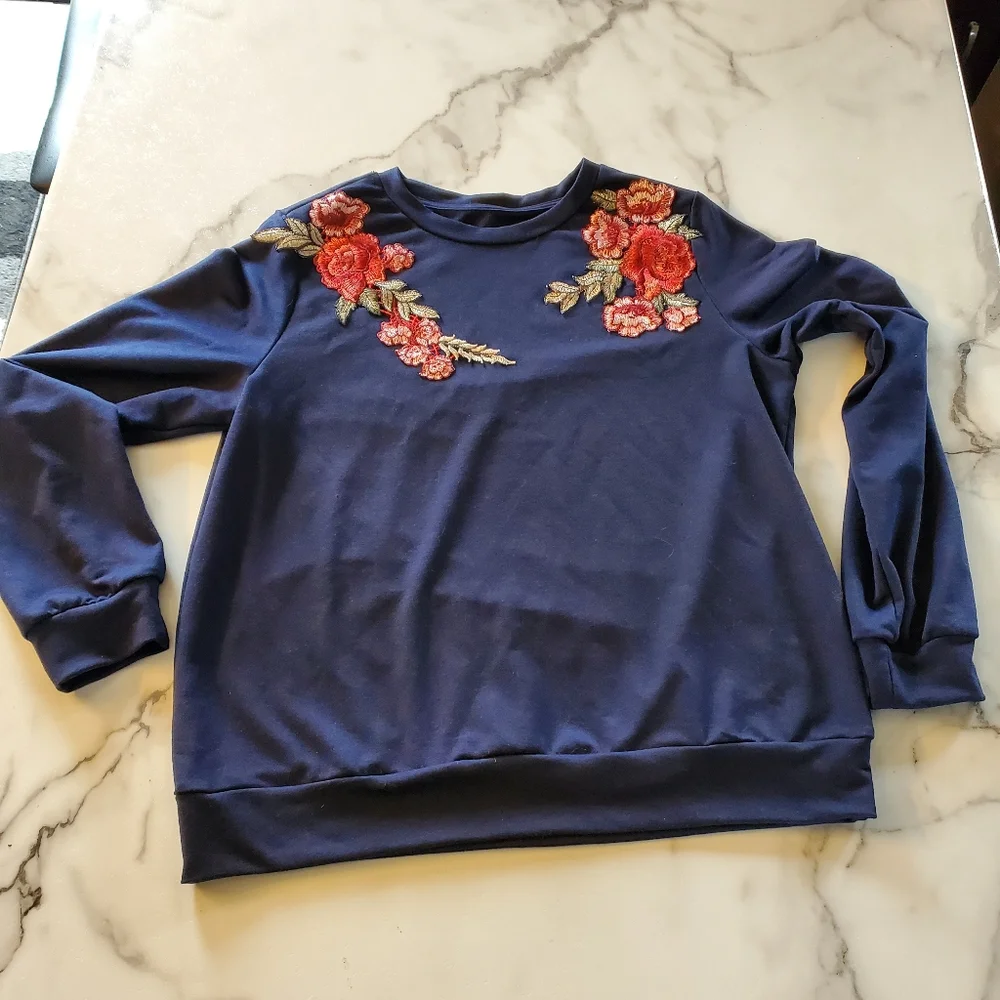 Blue Floral Embroidered Sweatshirt Romwe
